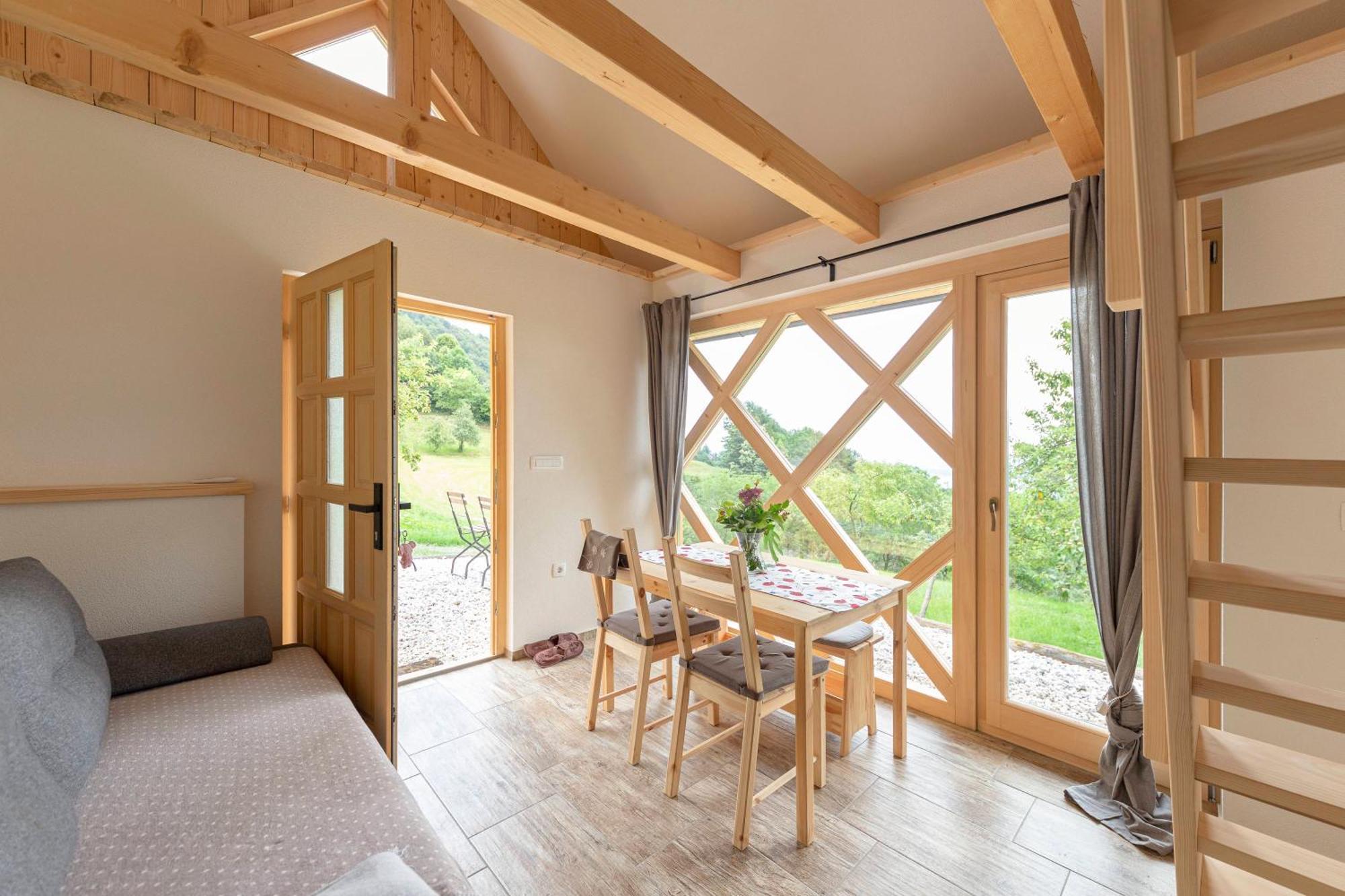 Apartmán Pr' Koncovc Kranj Exteriér fotografie