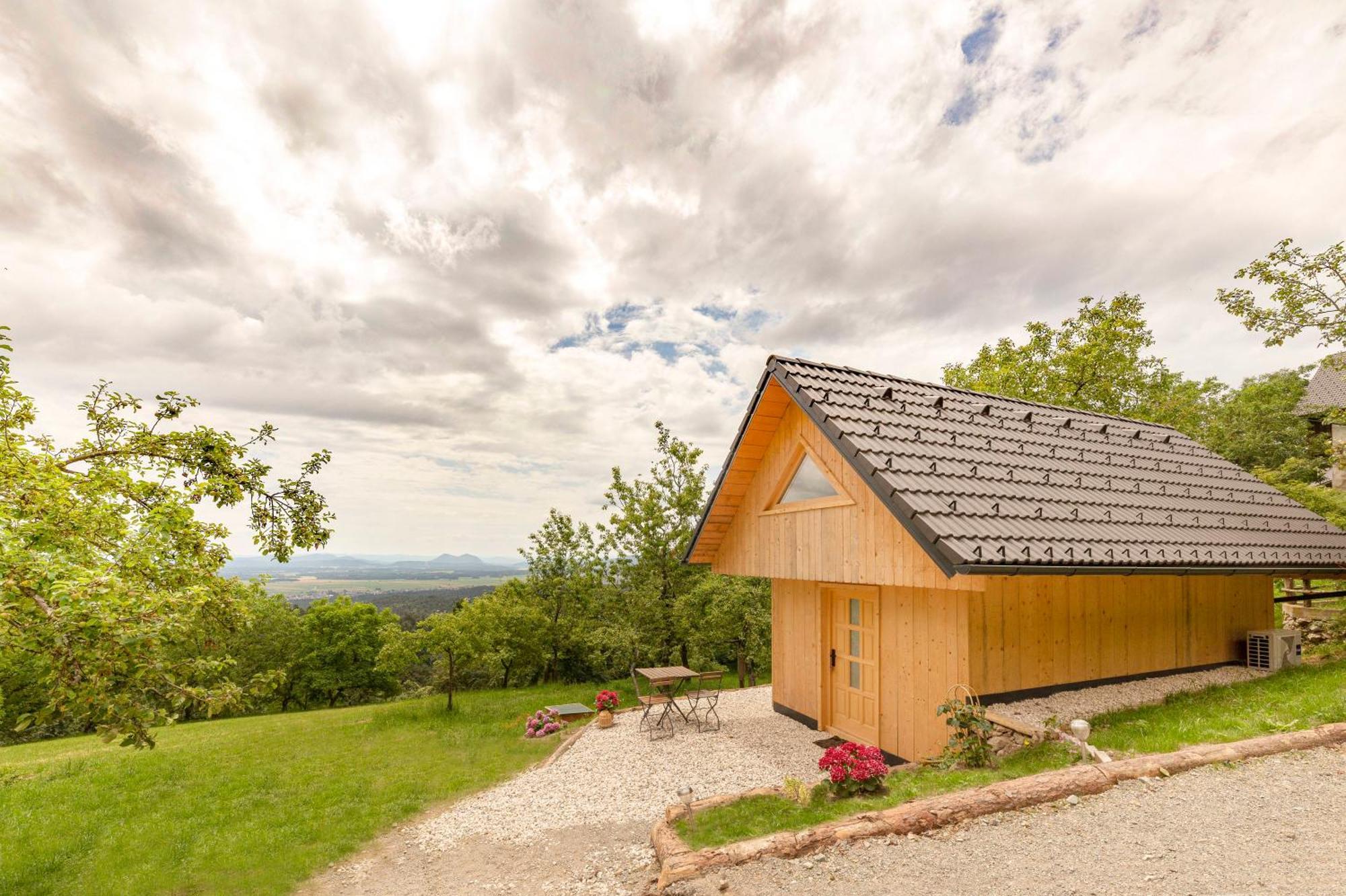 Apartmán Pr' Koncovc Kranj Exteriér fotografie
