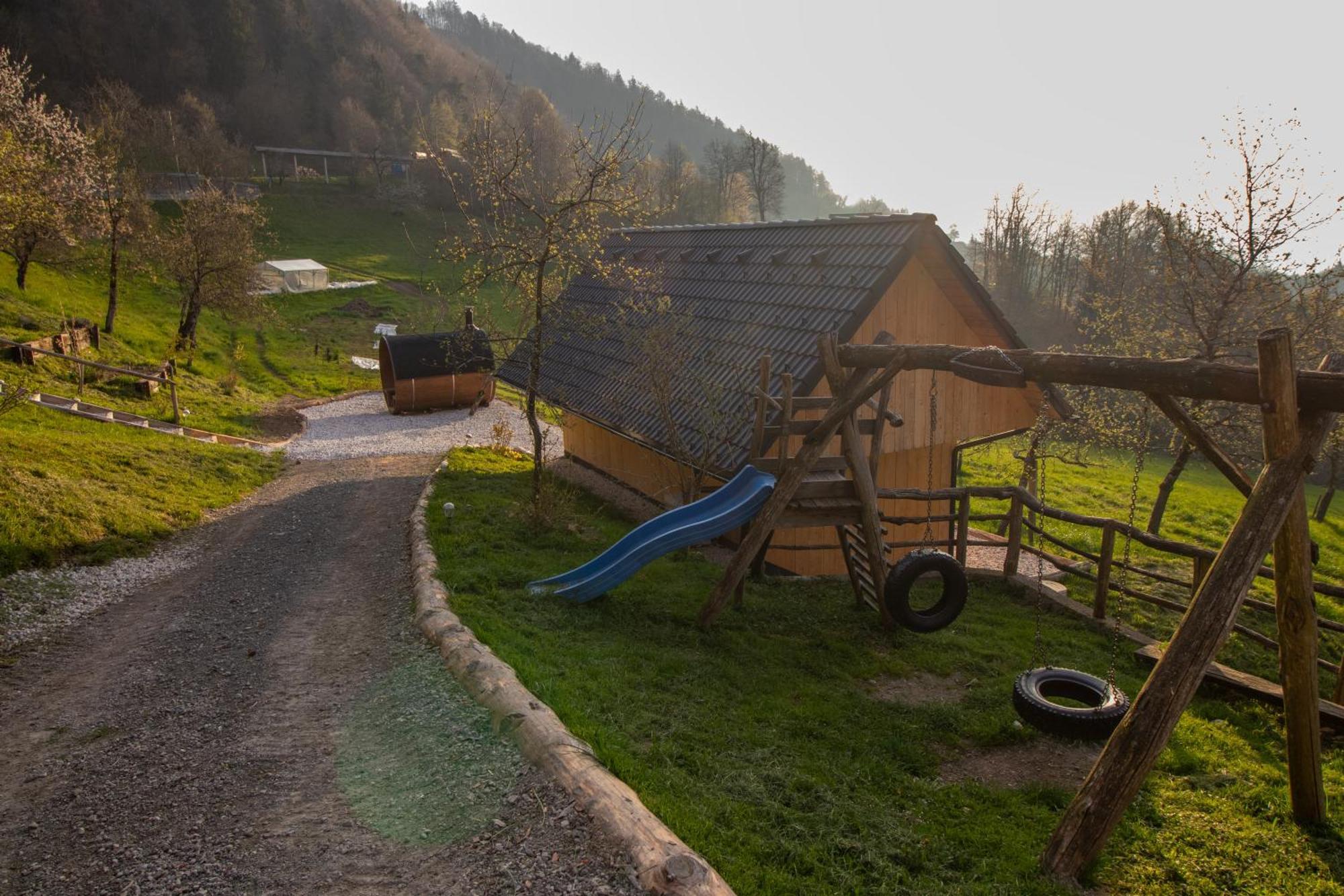 Apartmán Pr' Koncovc Kranj Exteriér fotografie
